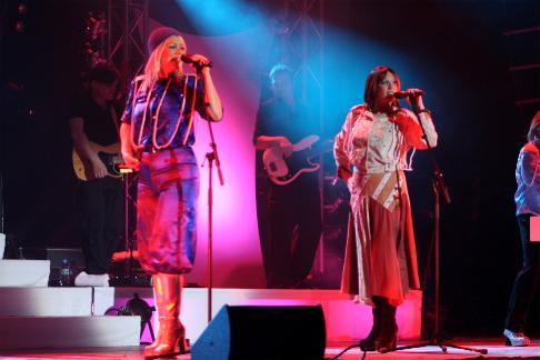(c) Astrid Kr�ger