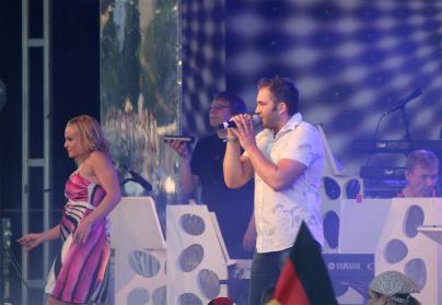 (c) Astrid Kr�ger